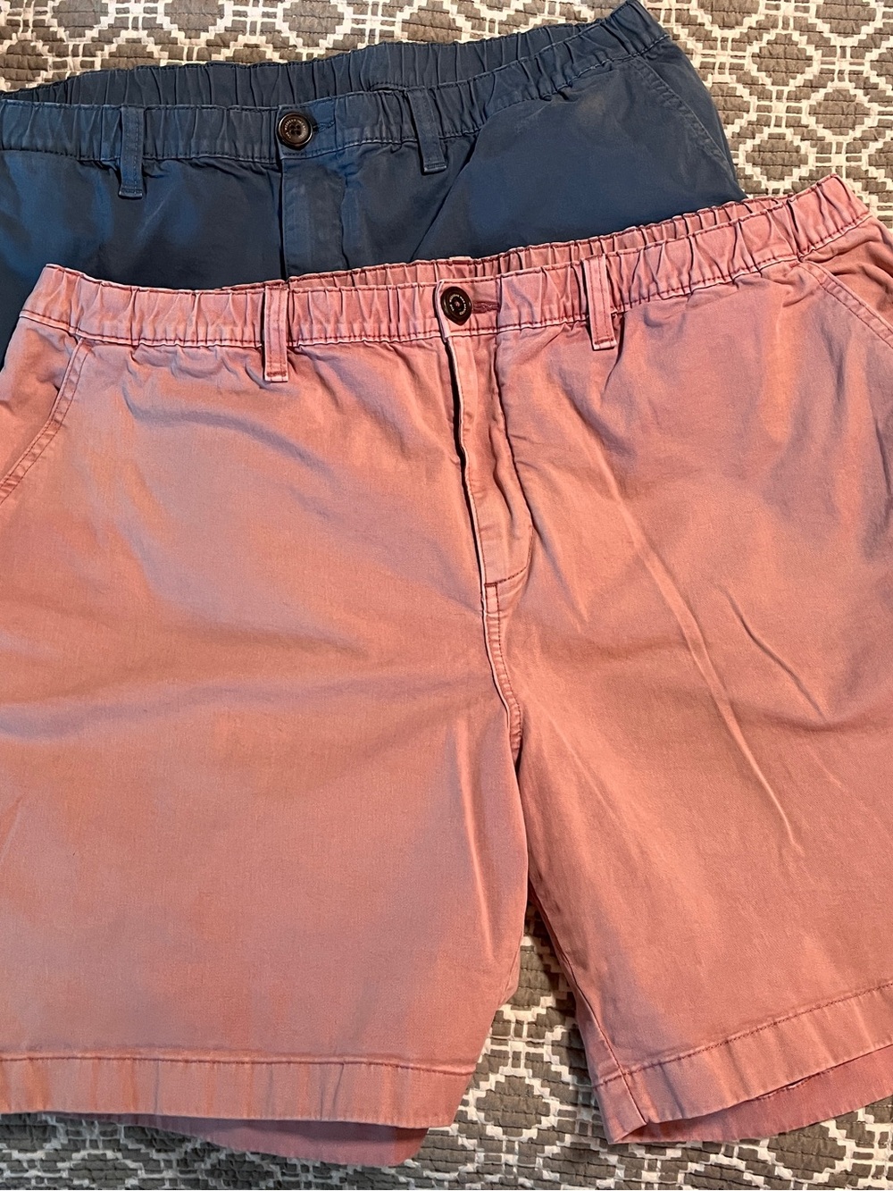 Men's chubbies  Elastic-Waist Cotton Shorts in Dusty Rose and Navy
